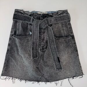 We The Free Black East Of Eden Button Fly Paperbag Mini Denim Skirt‎ Size 26